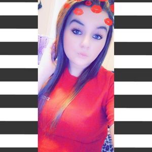 Meet your Posher, Lacy